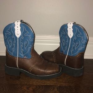 Justin’s cowboy boots size 6 1/5